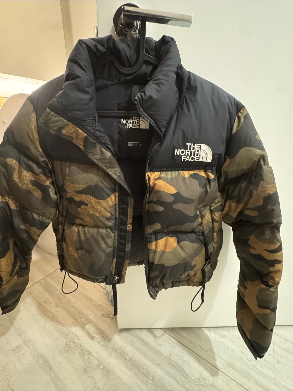The North Face Women Camo Puffer Jacket - Black & Green